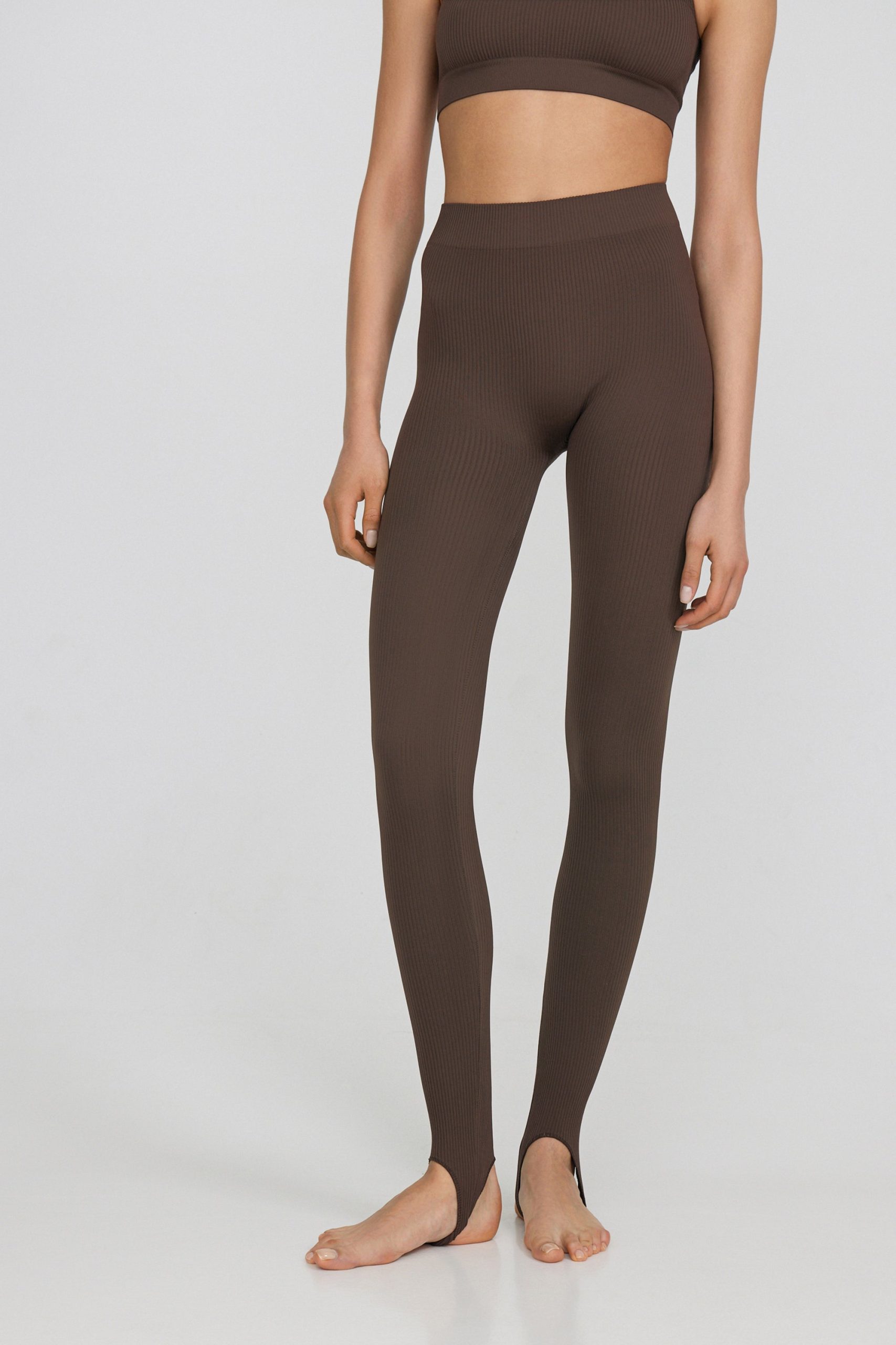 Ribbed leggings with stirrups – belle you