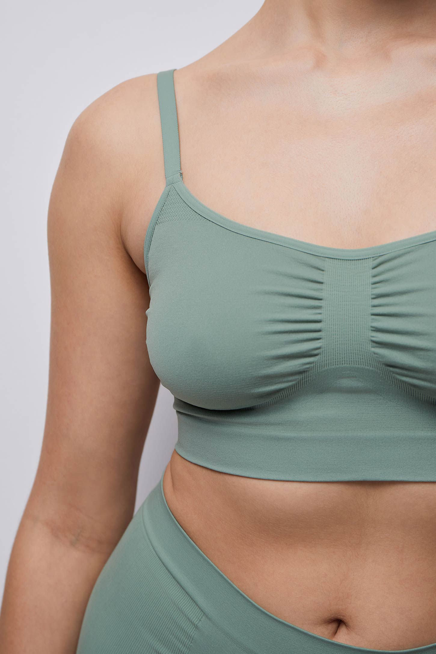 Supportive bra SCULPT – фото № 3