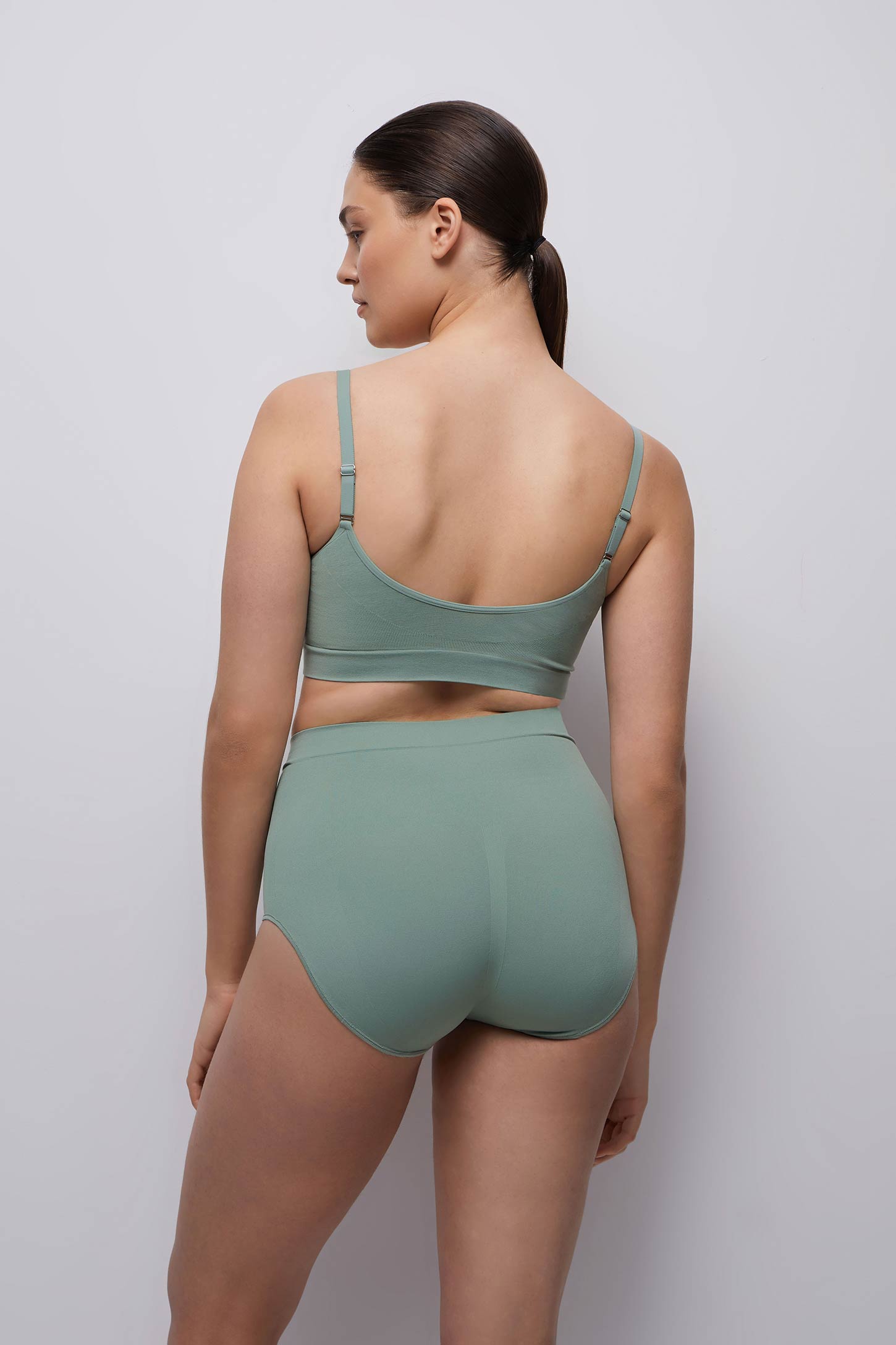 Supportive bra SCULPT – фото № 4