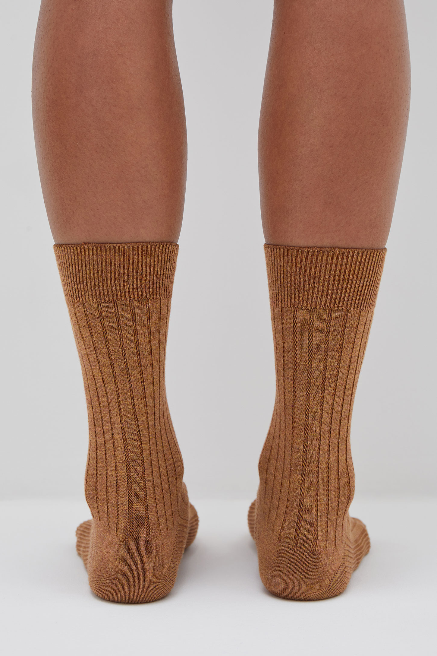 Ribbed wool socks – фото № 3