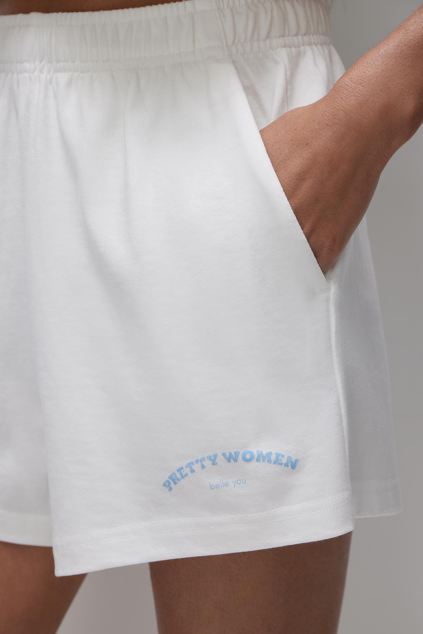 Cropped shorts PRETTY WOMEN – фото № 3