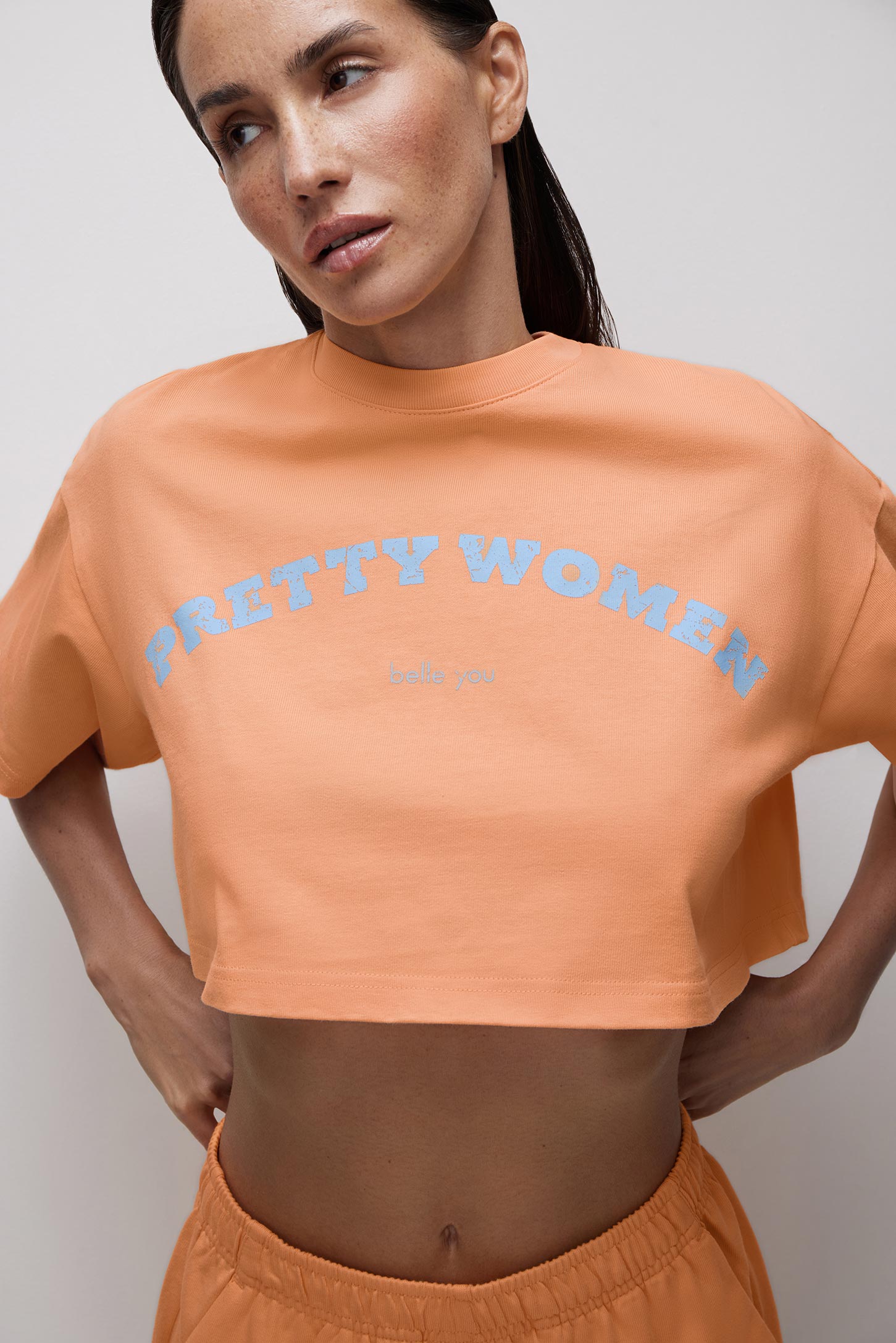 Printed oversized cropped T-shirt PRETTY WOMEN – фото № 3