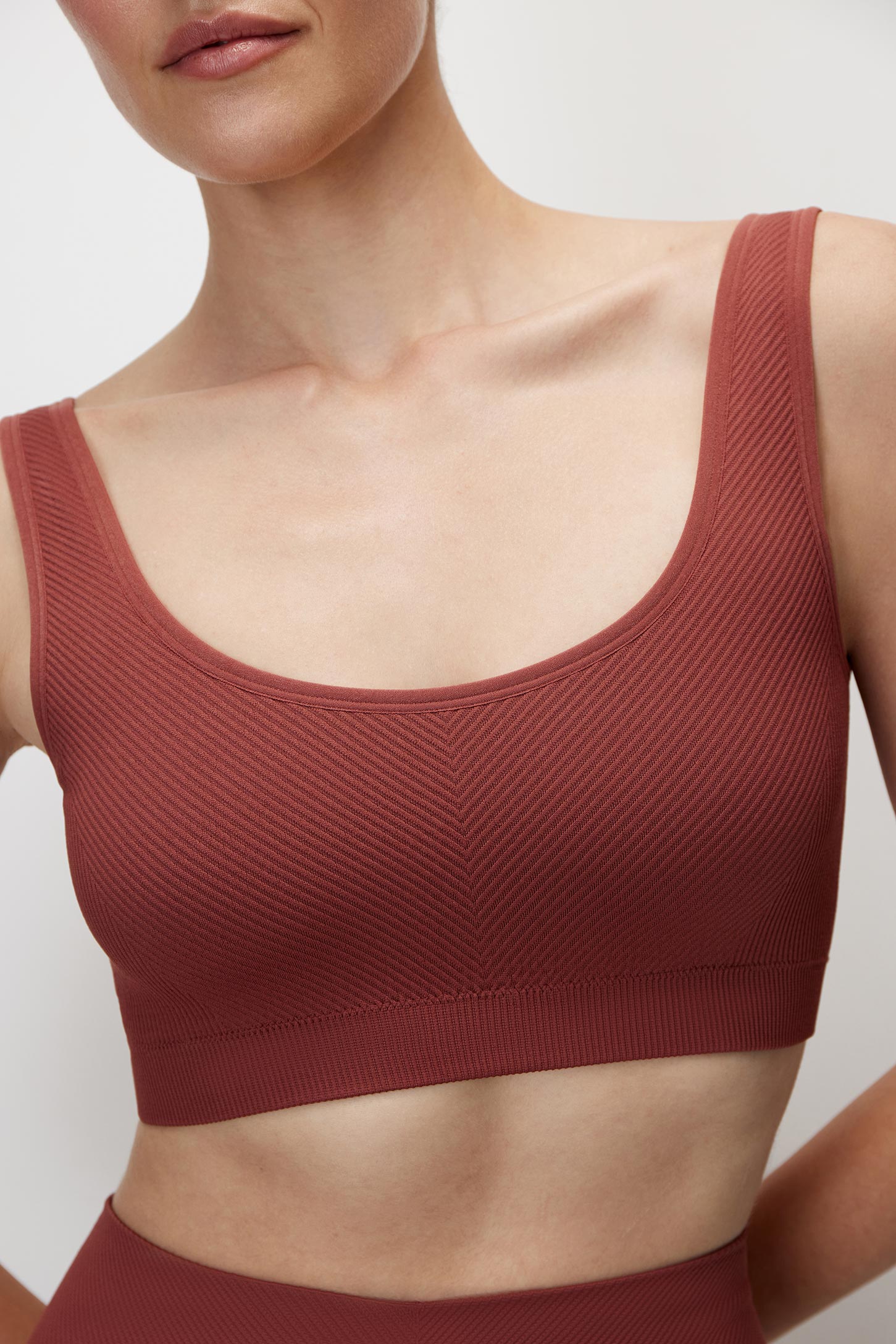Diagonal ribbed top – фото № 3