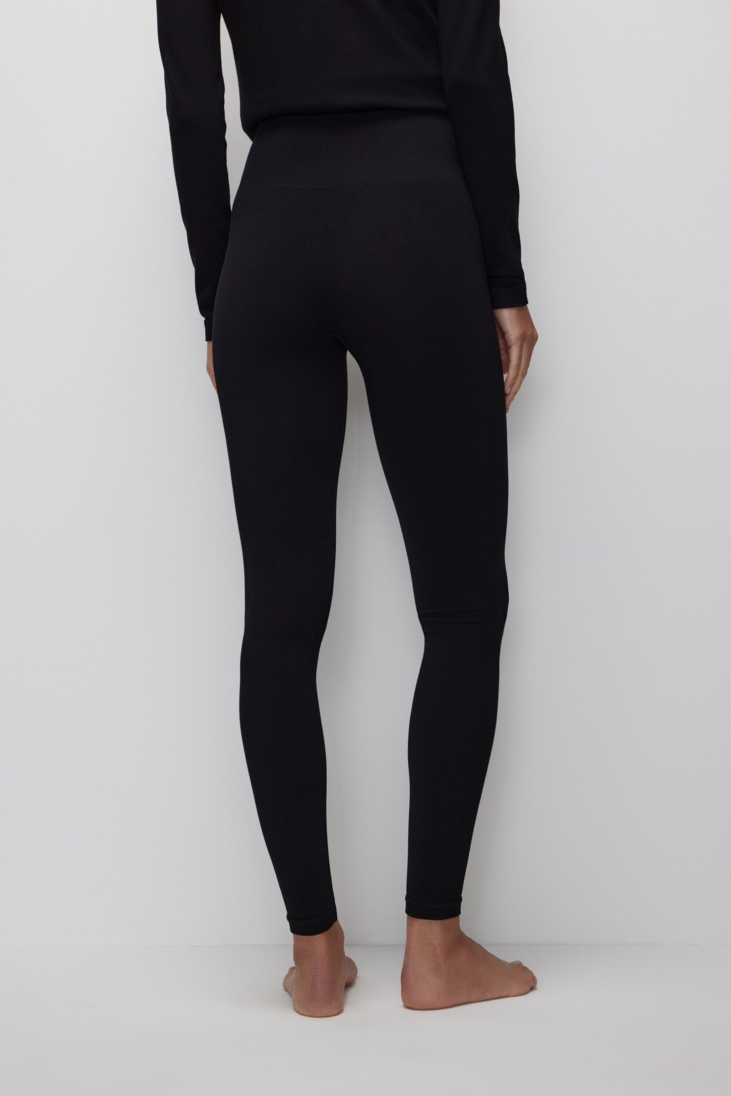 High-rise leggings Essentials – фото № 5