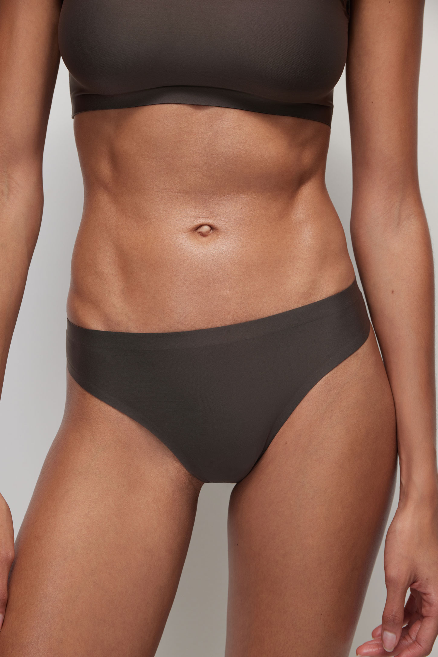 Low-rise thong briefs Skin – фото № 3