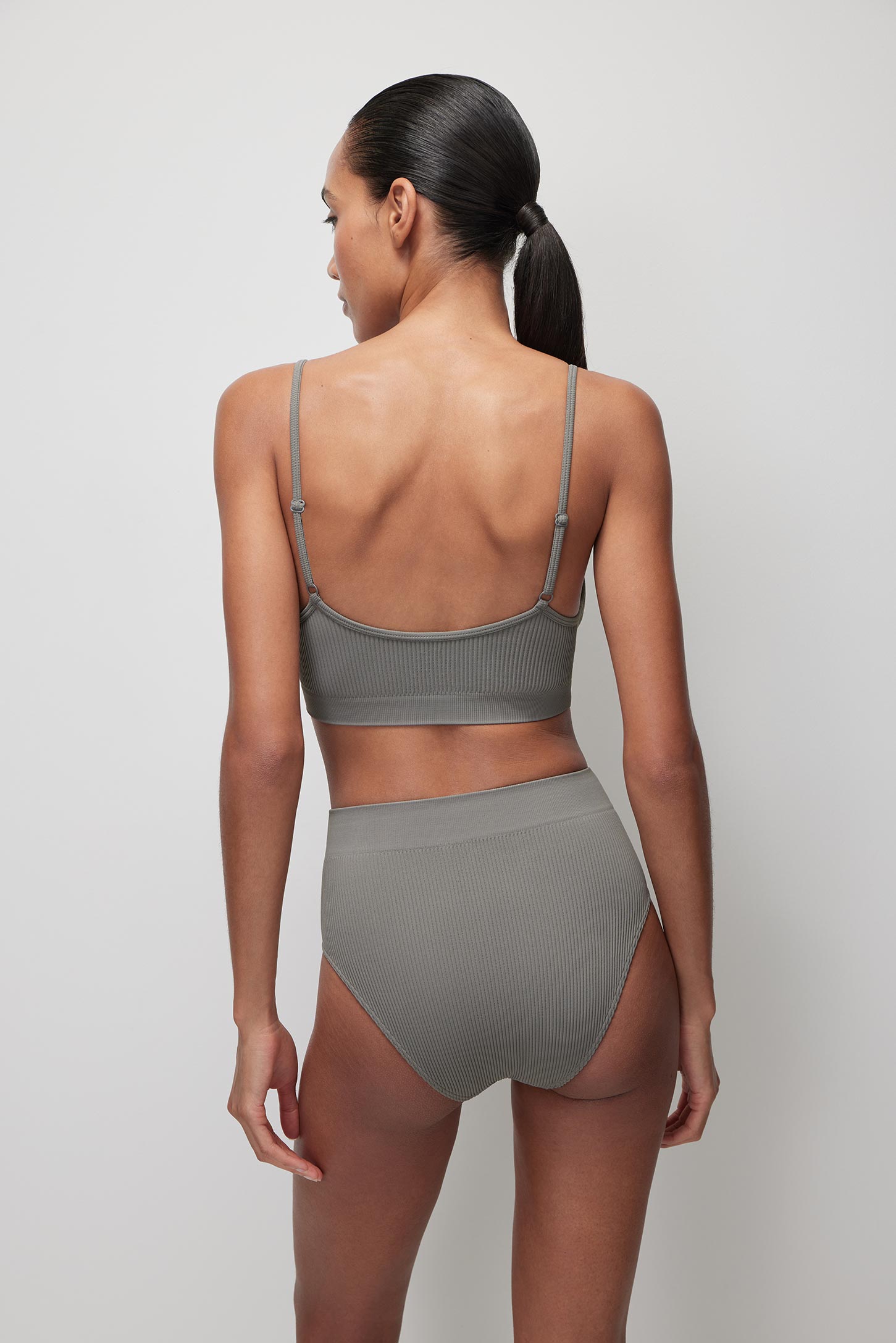 Strappy top Ribbed Base – фото № 4
