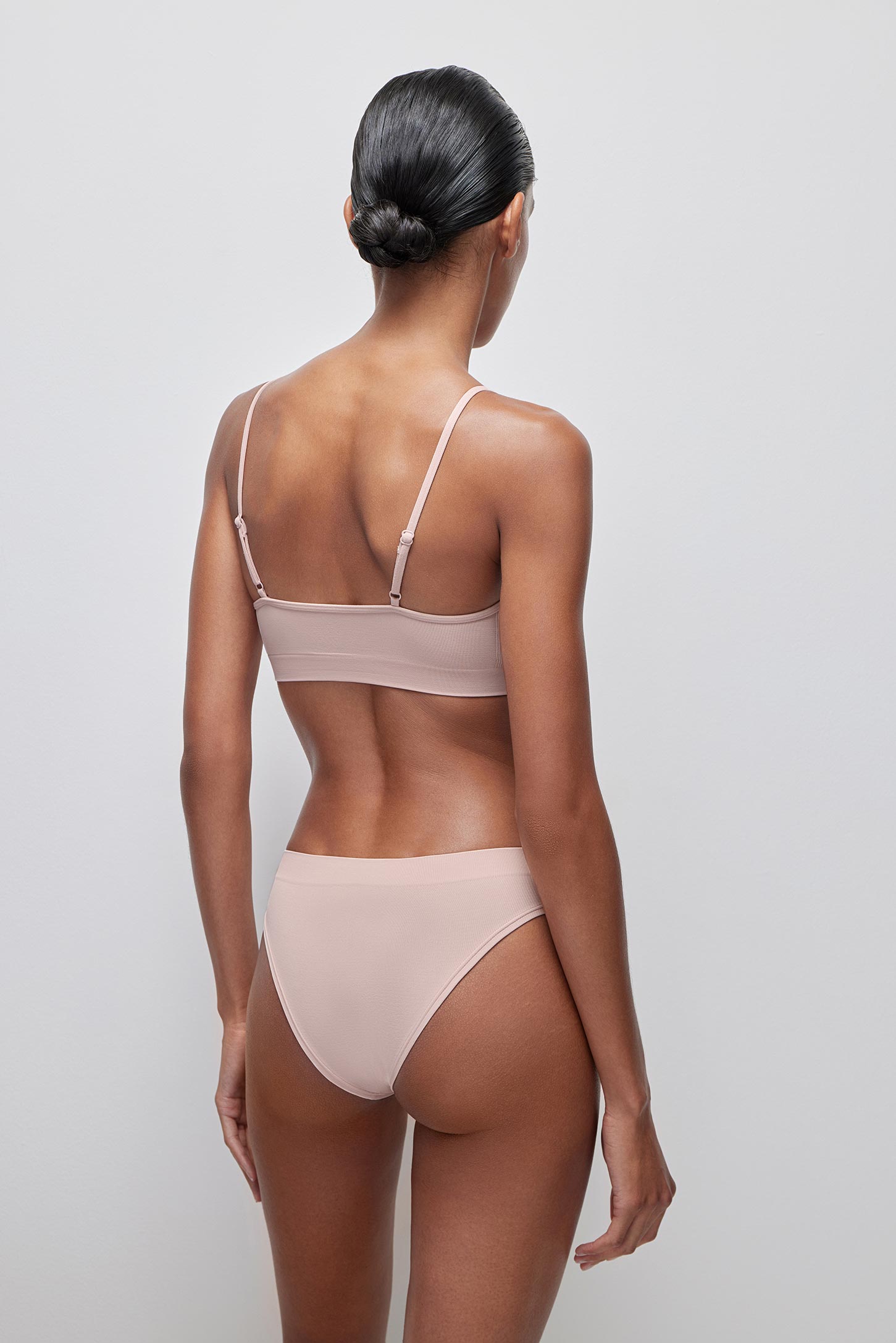 Low-rise brazilian briefs Base – фото № 4