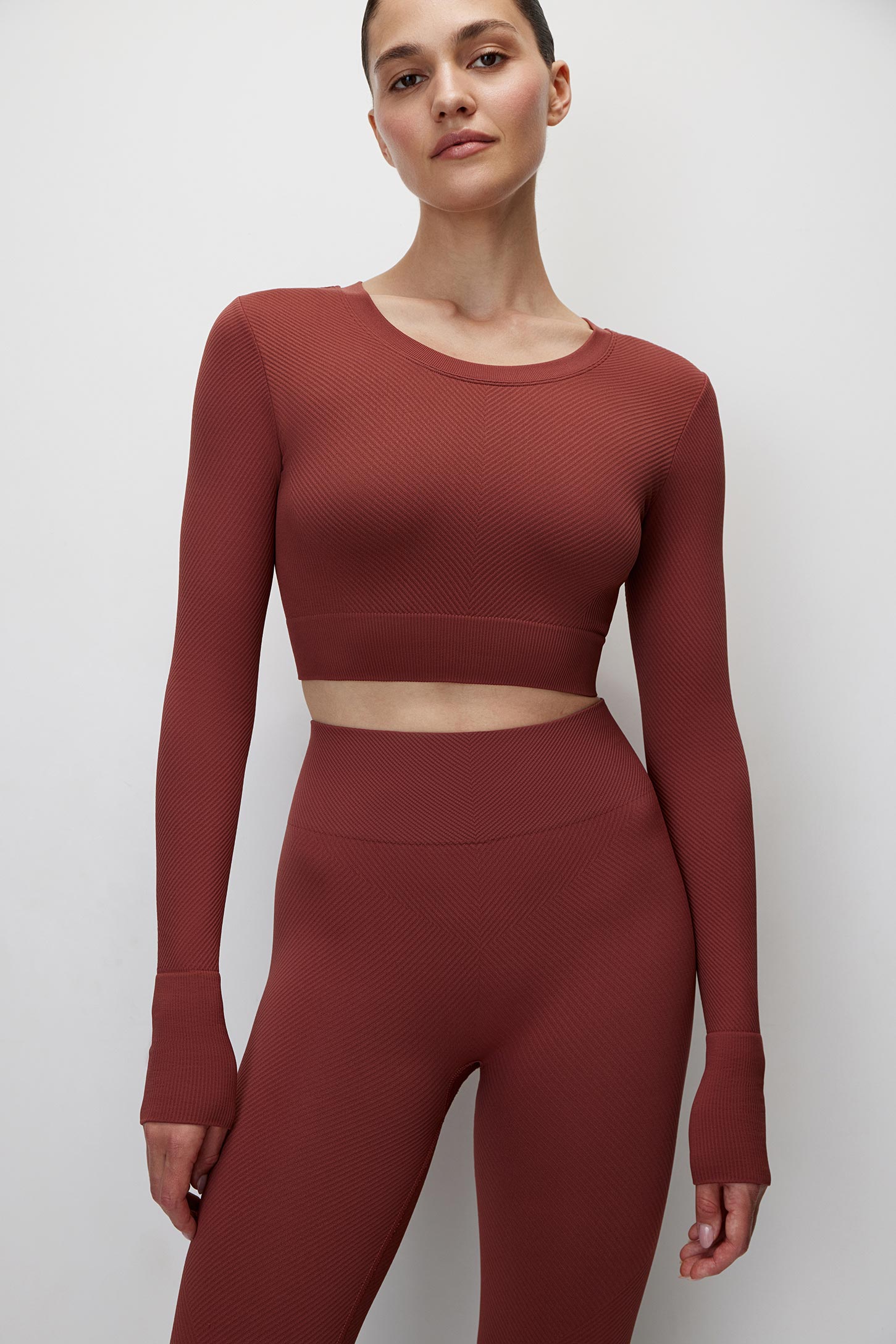 Longsleeve shortened into a diagonal hem Sport Base – фото № 2