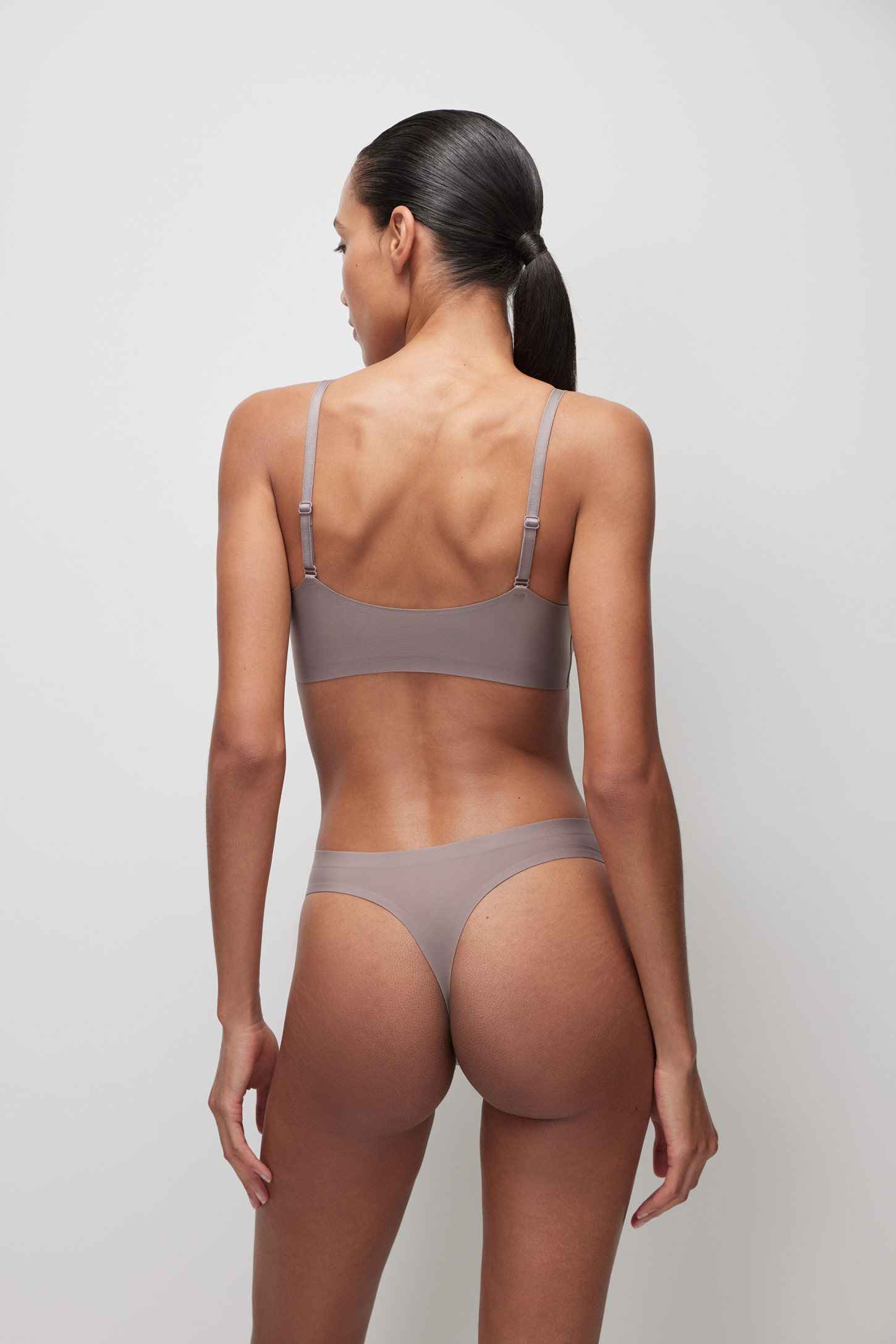 Thong briefs with a medium fit Skin – фото № 4