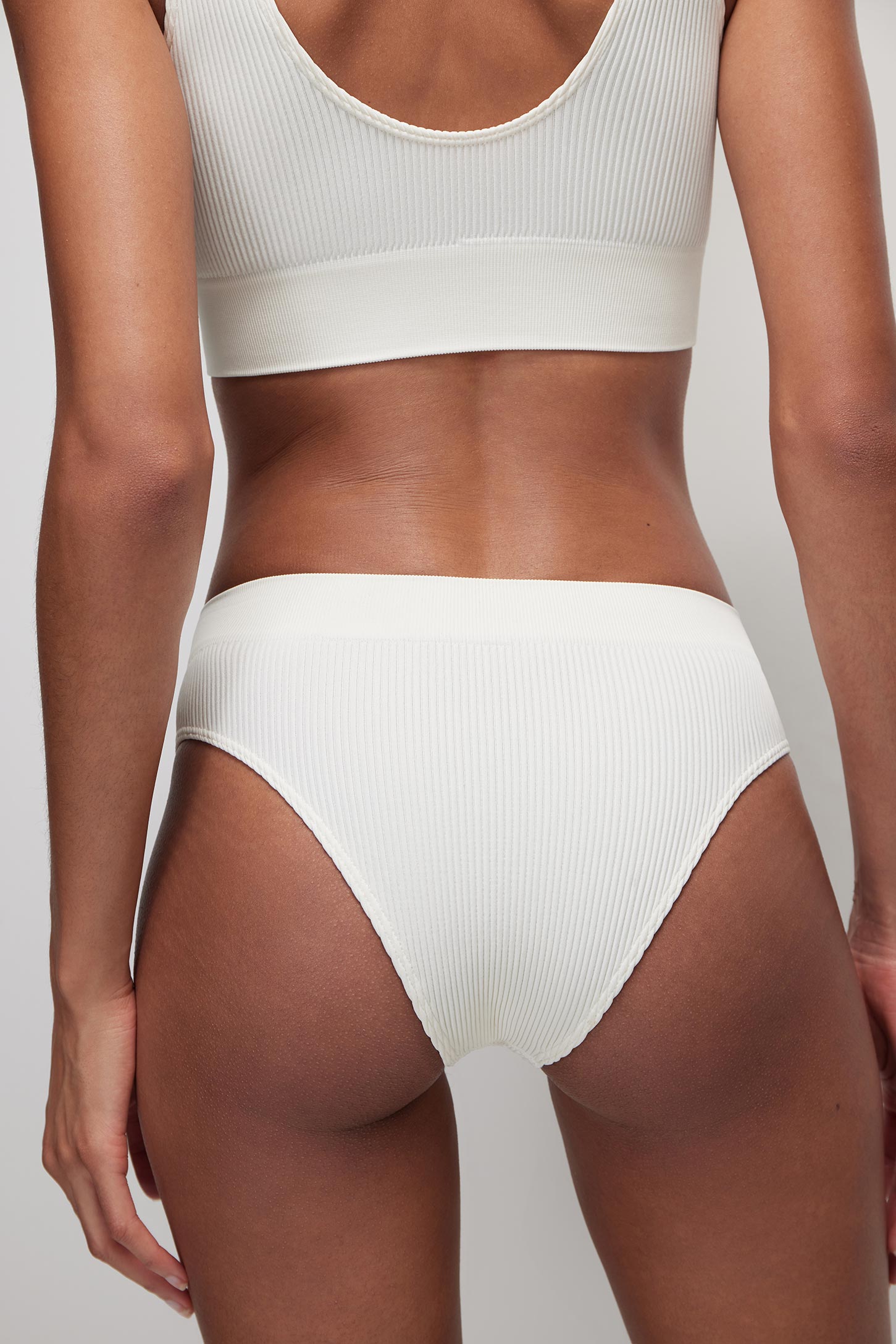 Hight-rise brazilian panties Ribbed Base – фото № 5