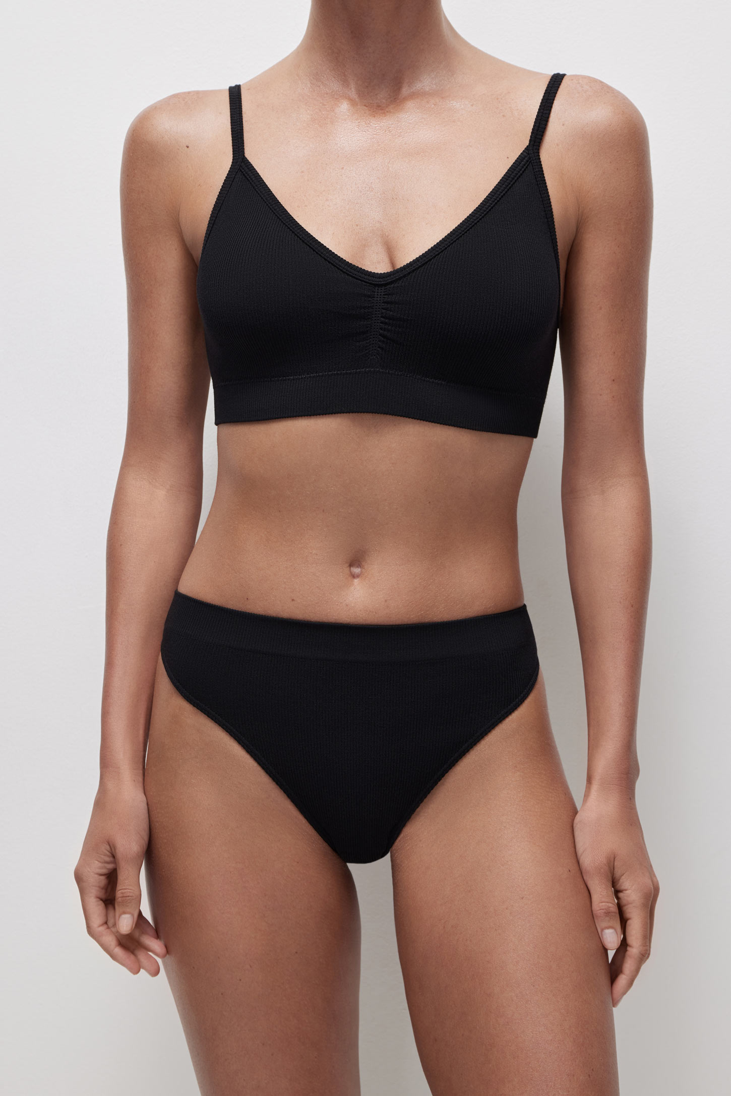 High-rise thong briefs – фото № 4