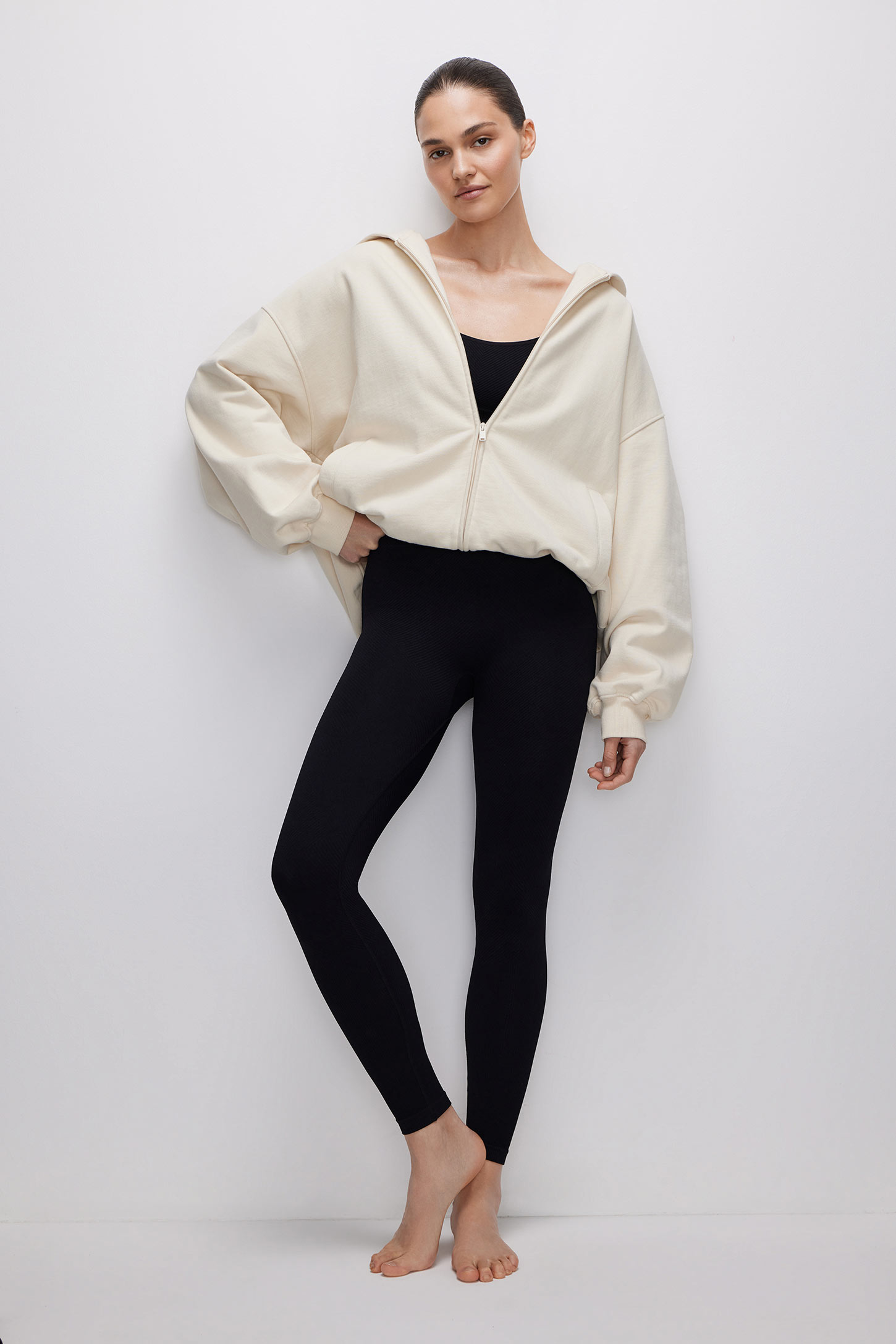 Leggings with a diagonal hem Seamless Fit – фото № 2
