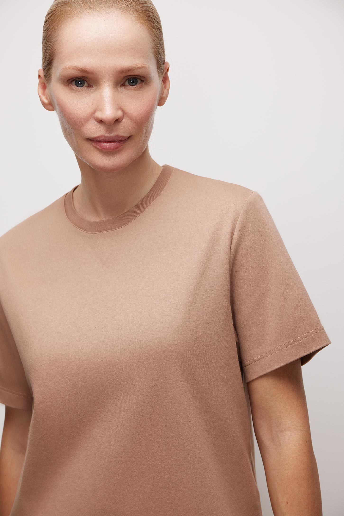 T-shirt with a loose silhouette Basic – фото № 2