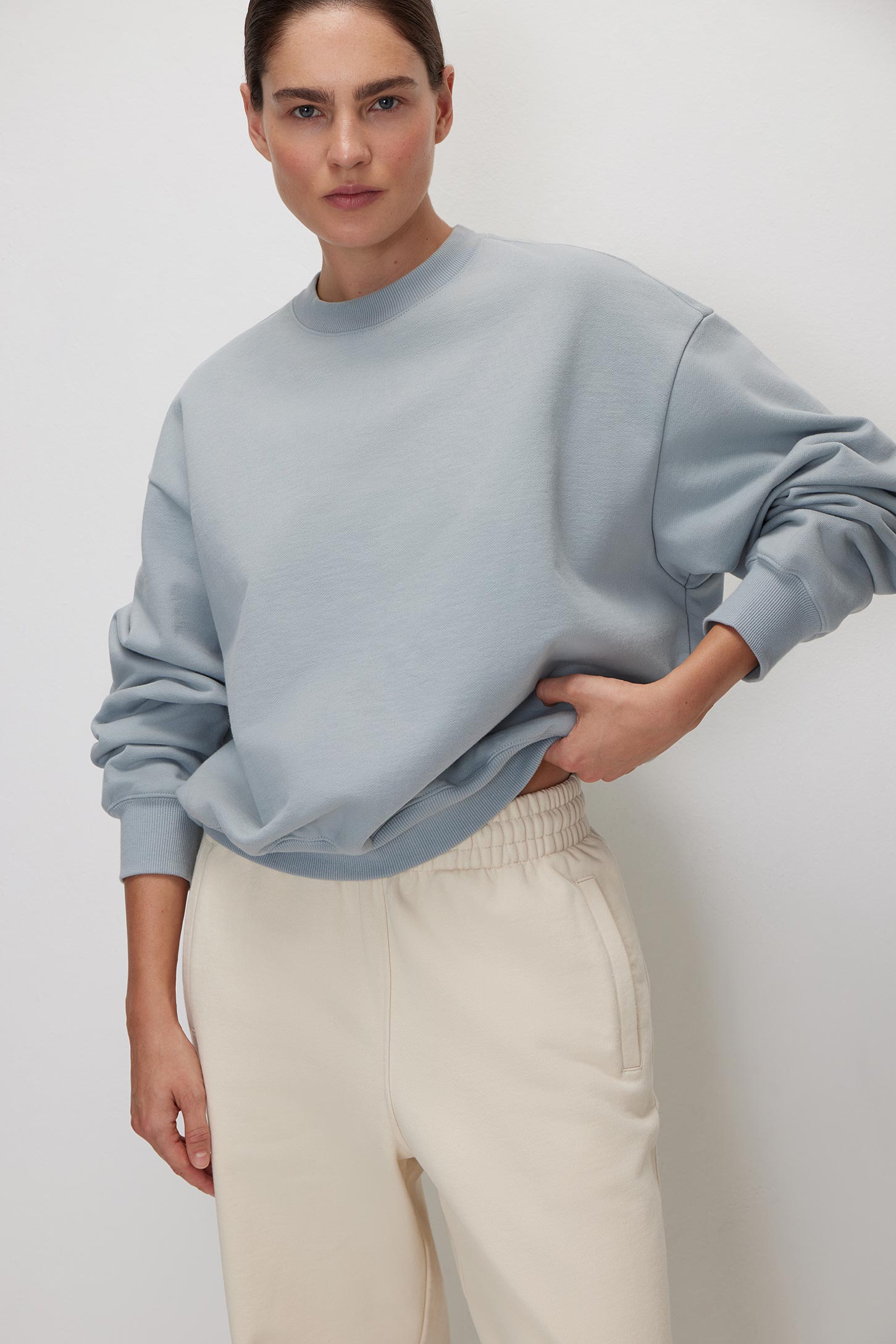 Straight-fit sweatshirt Cotton Dream – фото № 2
