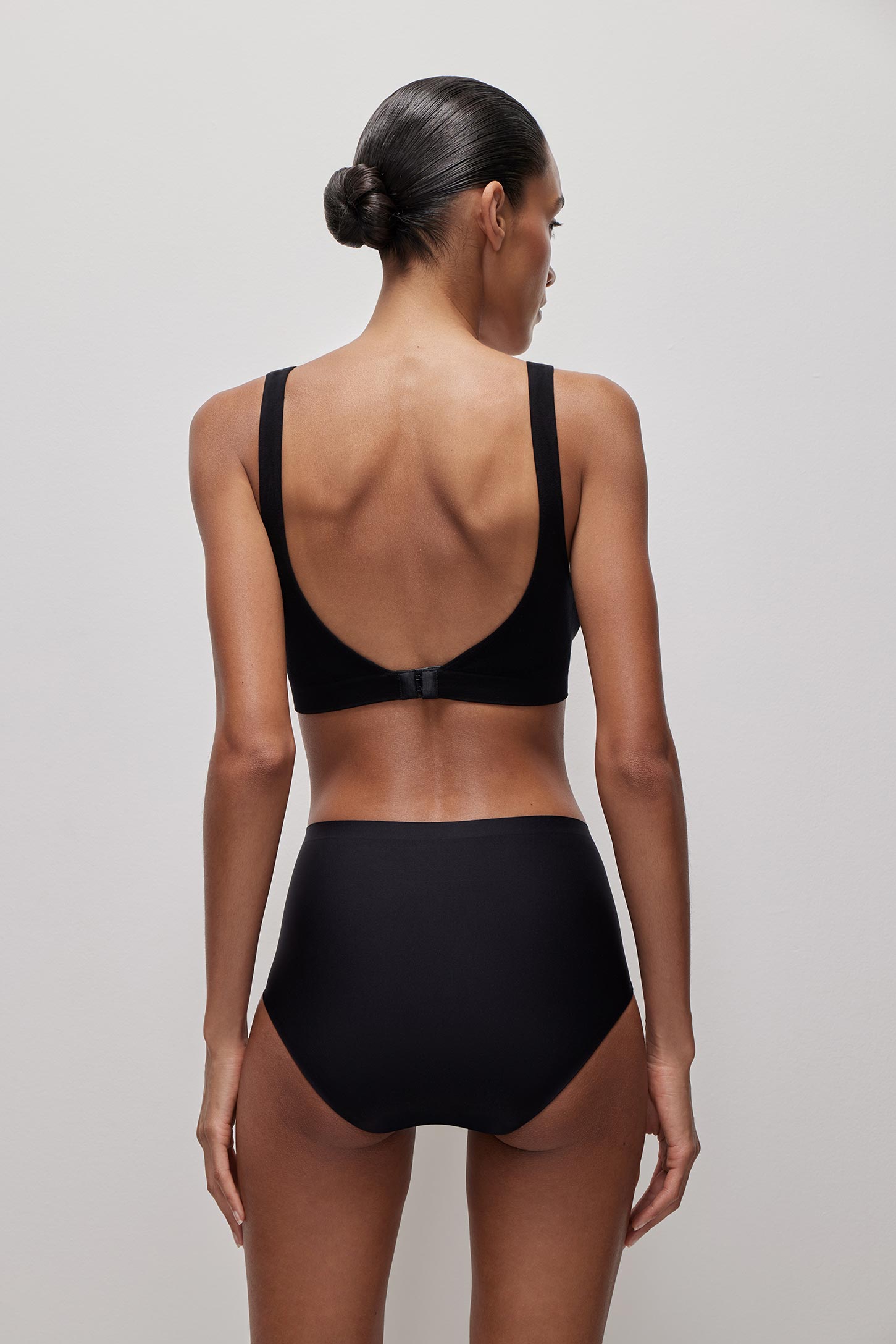 Top with wide straps Bamboo Seamless – фото № 3