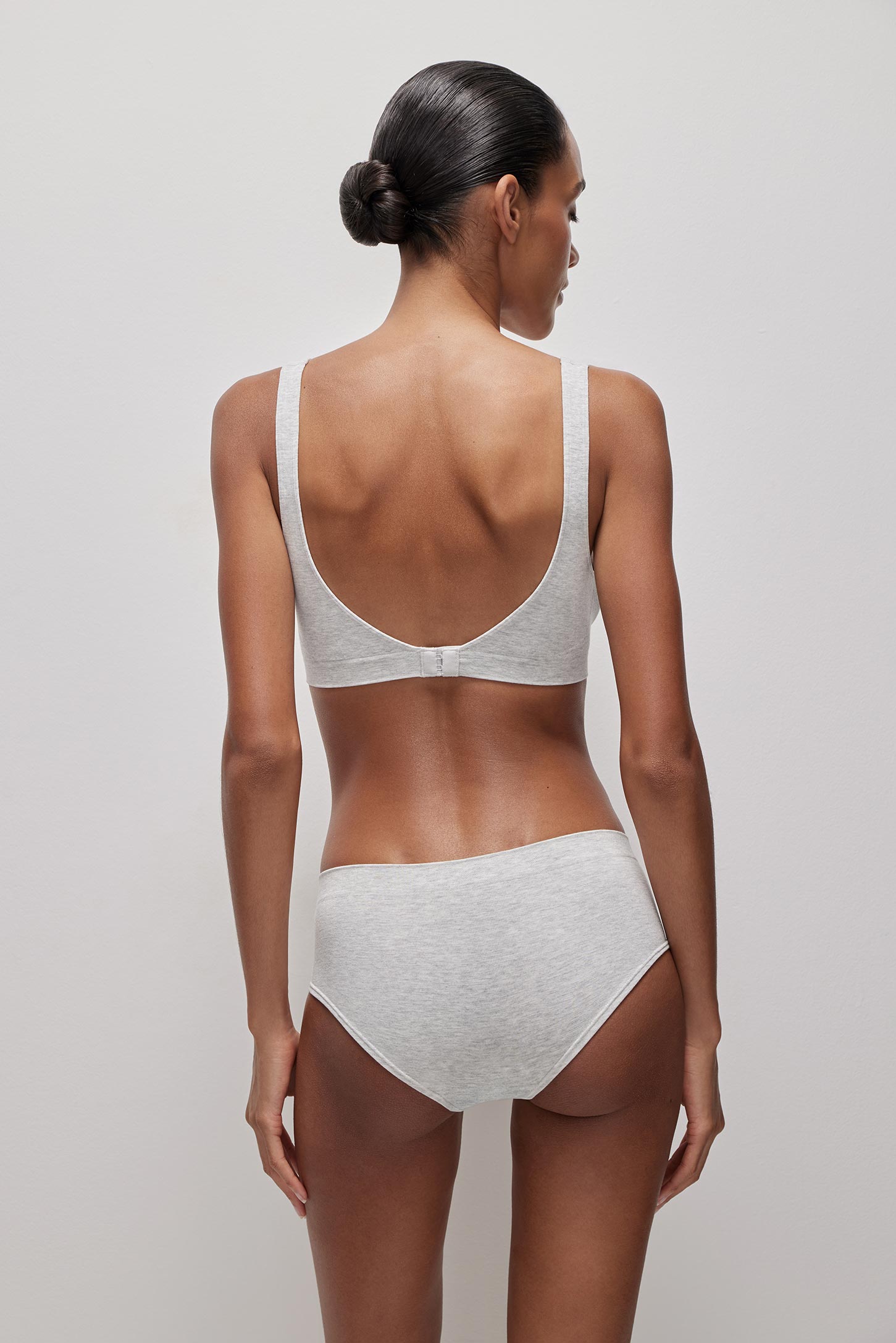 Top with wide straps Bamboo Seamless – фото № 4