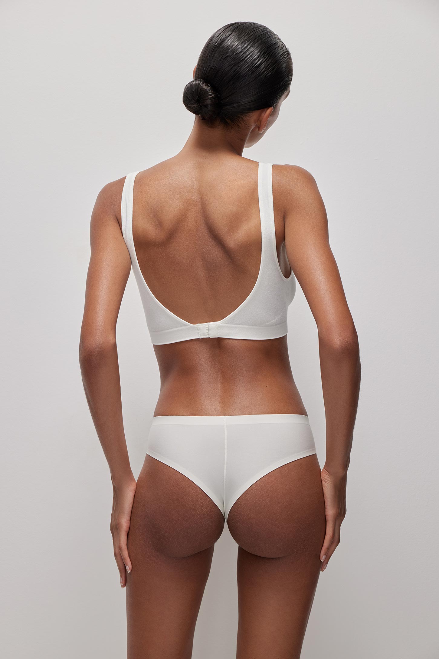 Top with wide straps Bamboo Seamless – фото № 4