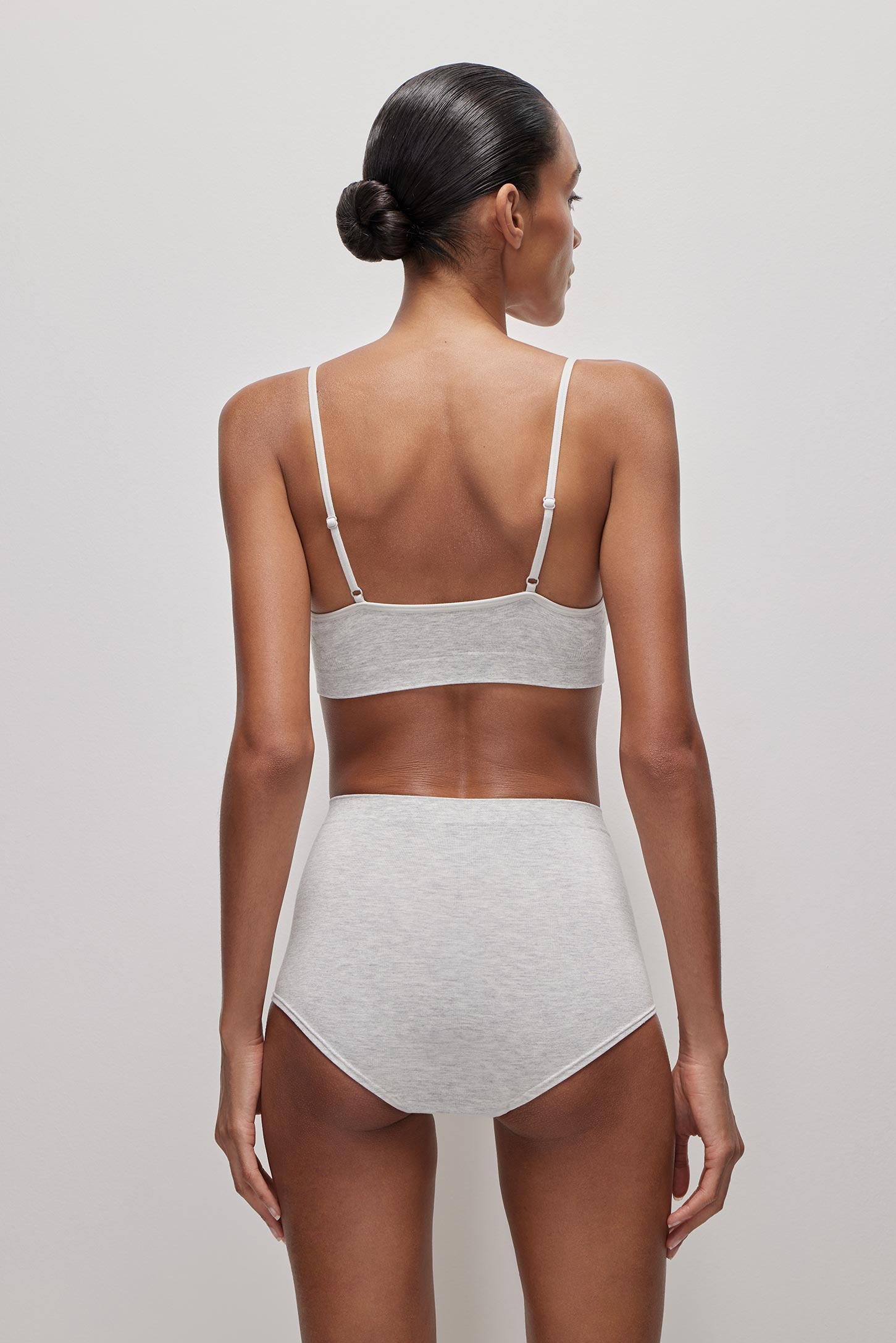 Top with thin straps Bamboo Seamless – фото № 4