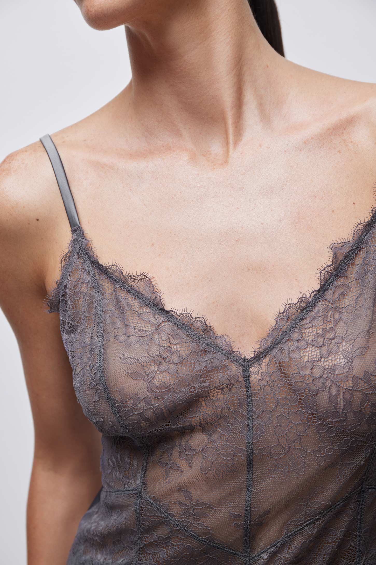 Lace and satin dress Limited – фото № 4