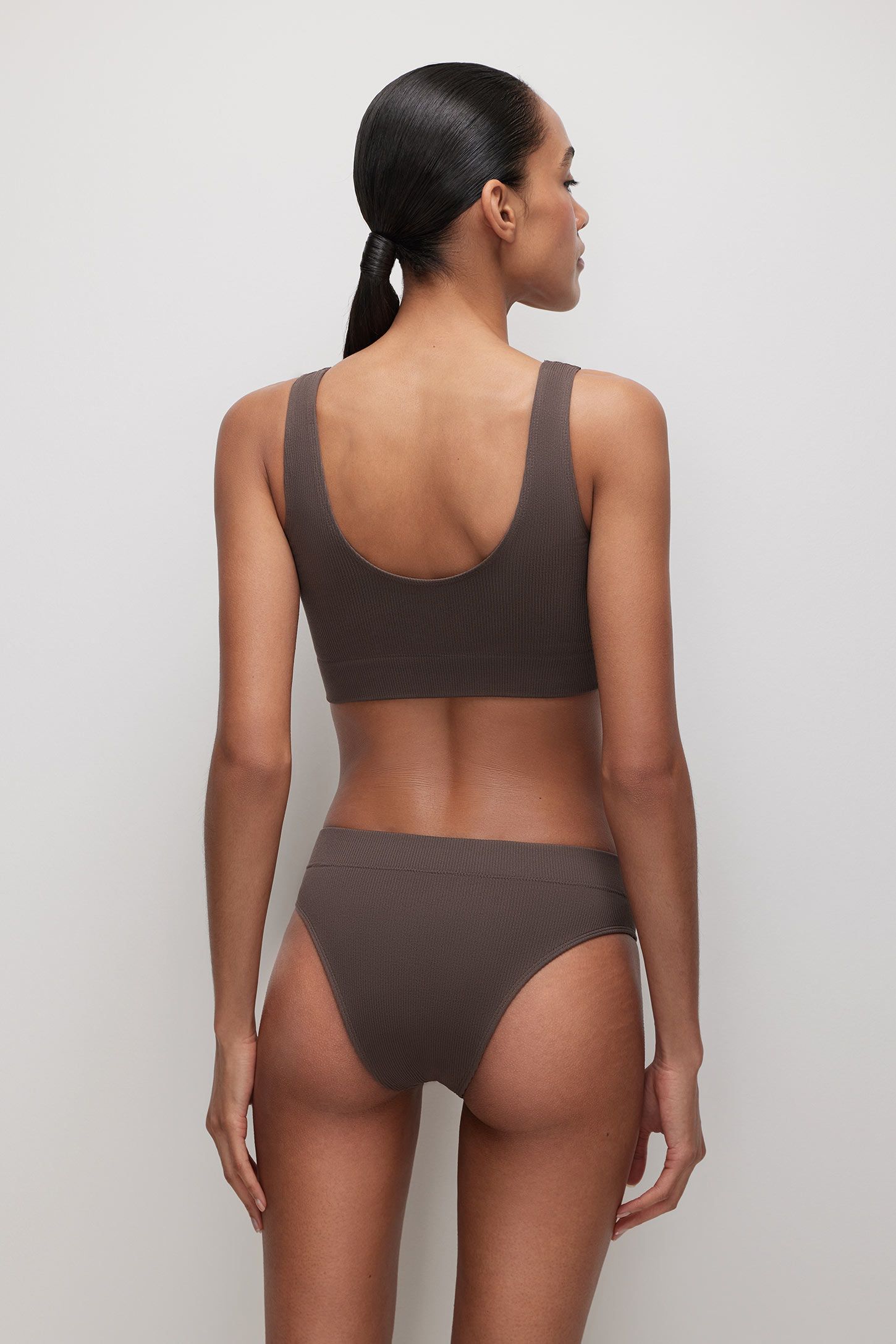 Bathing top with wide straps Juicy – фото № 5