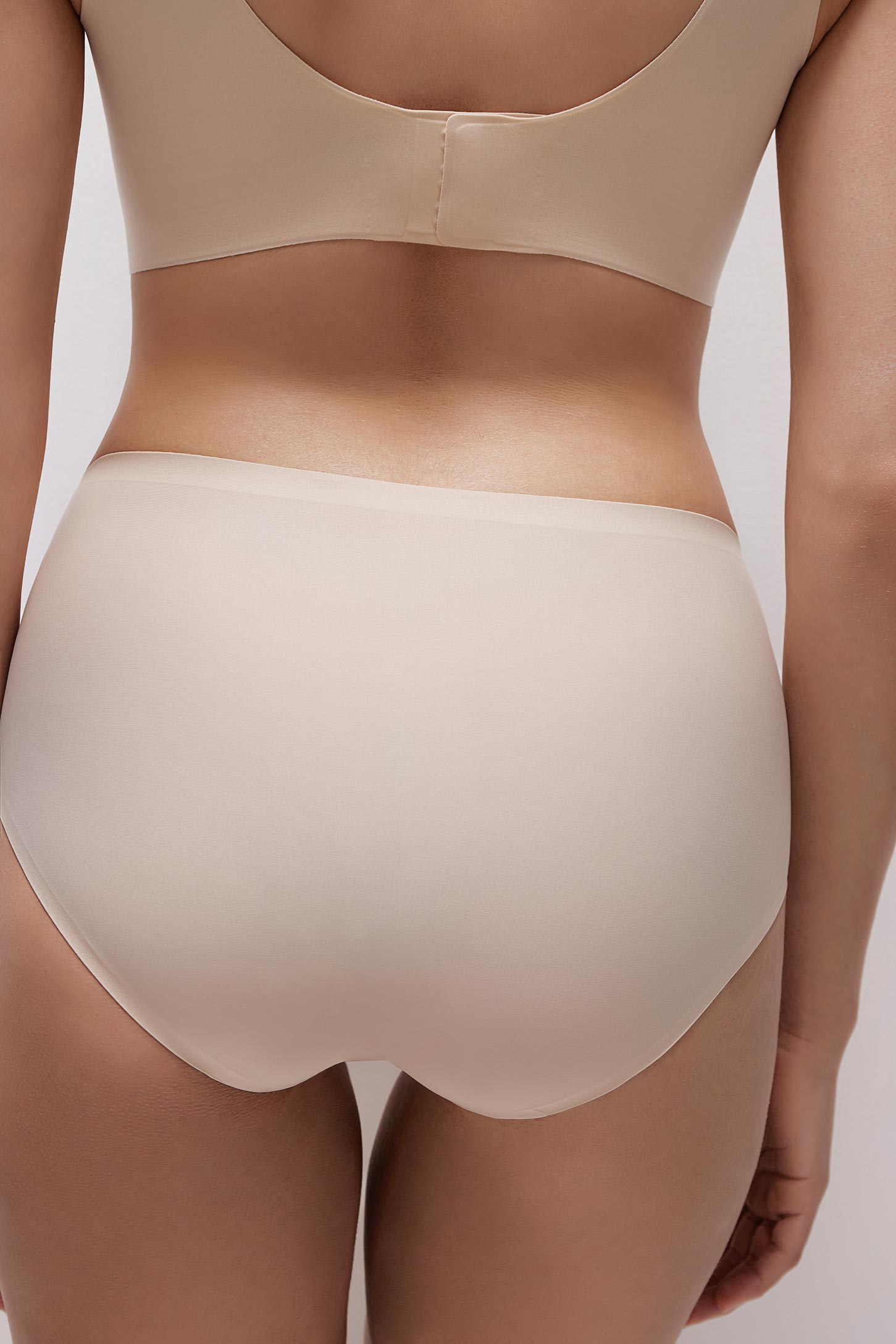 Hight-rise culottes Invisible – фото № 5