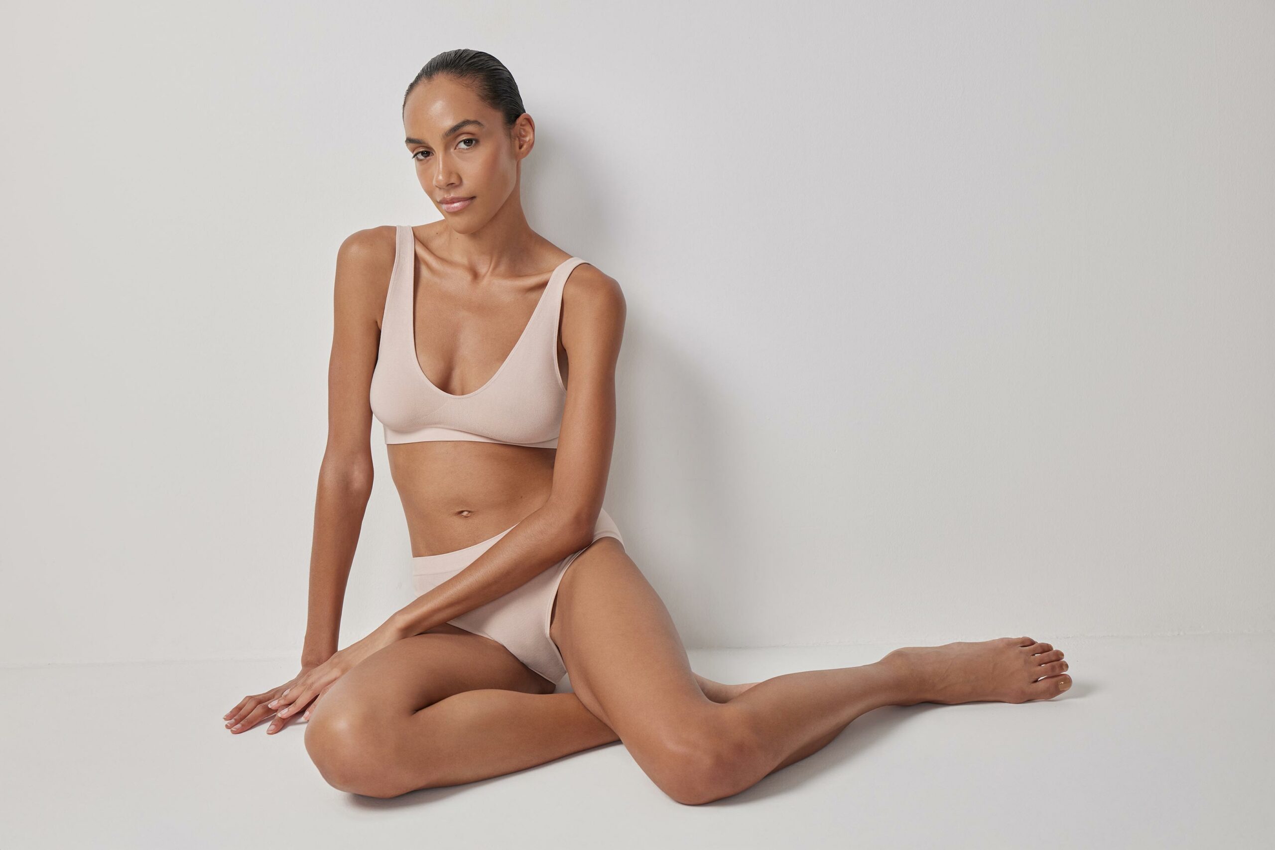 Top with wide straps Bamboo Seamless – фото № 5