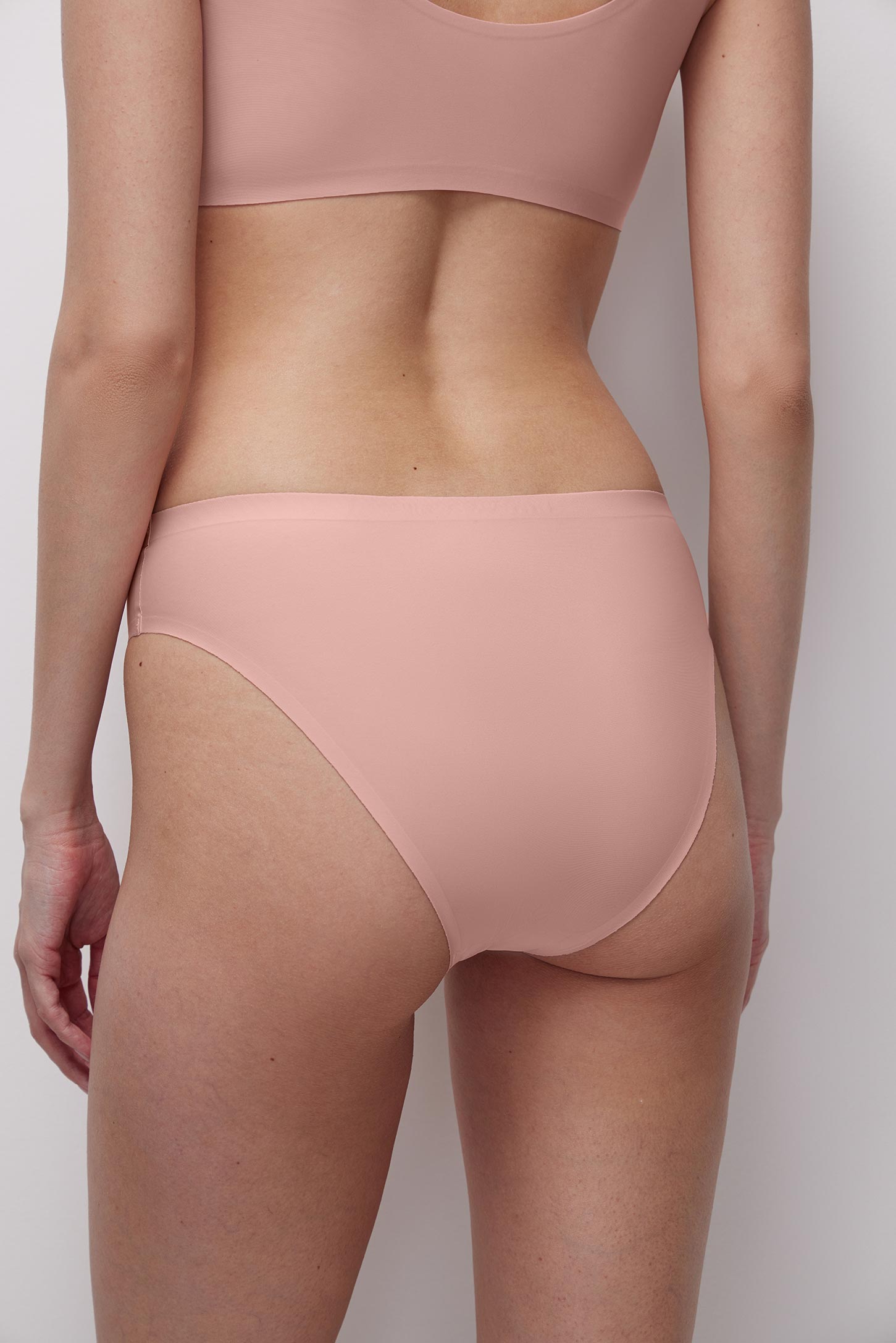 High-waisted briefs  Skin – фото № 4